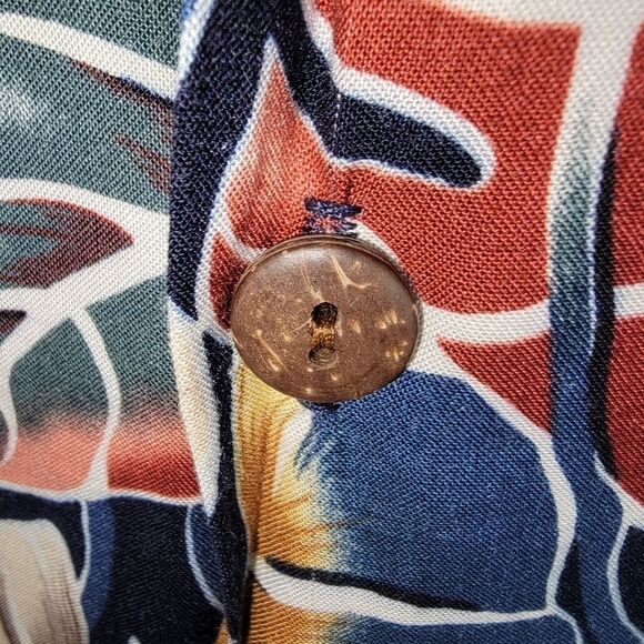 Hilo Hattie the Orginial rayon Hawaiian button up shirt large - Picture 4 of 6